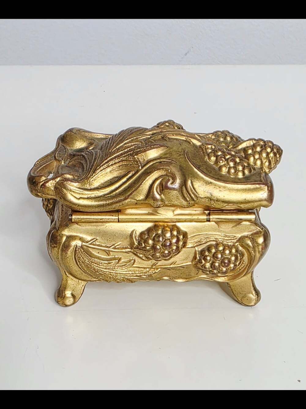 Antique 1800s Art Nouveau Ornate Gold Floral Jewellery Casket/Trinket Box - Picture 4 of 11